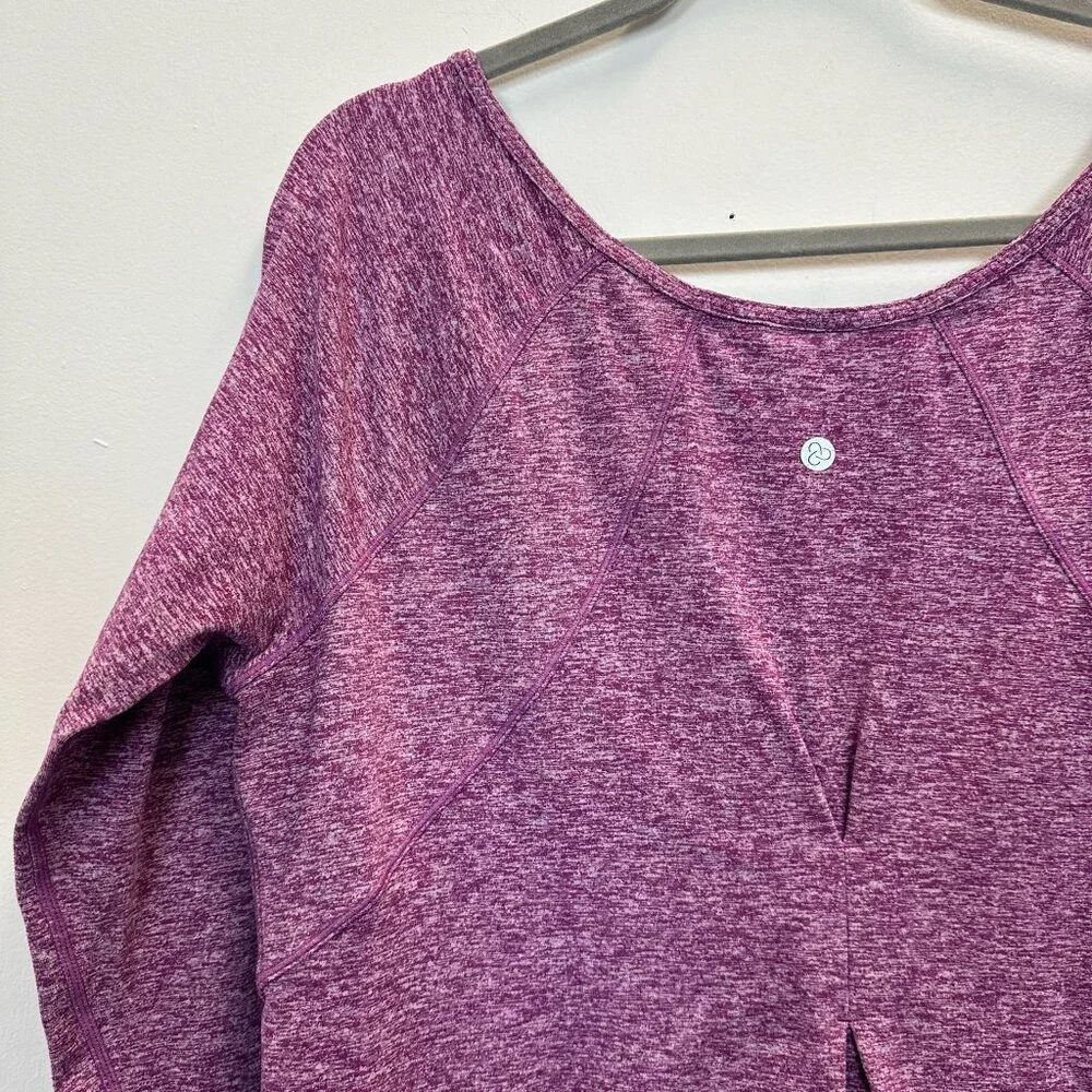 Zella Long Sleeved Workout Shirt Boatneck Thumb Holes Large